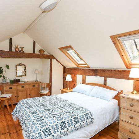 Ty'N Y Cae Villa Llanbedr-y-cennin Eksteriør bilde