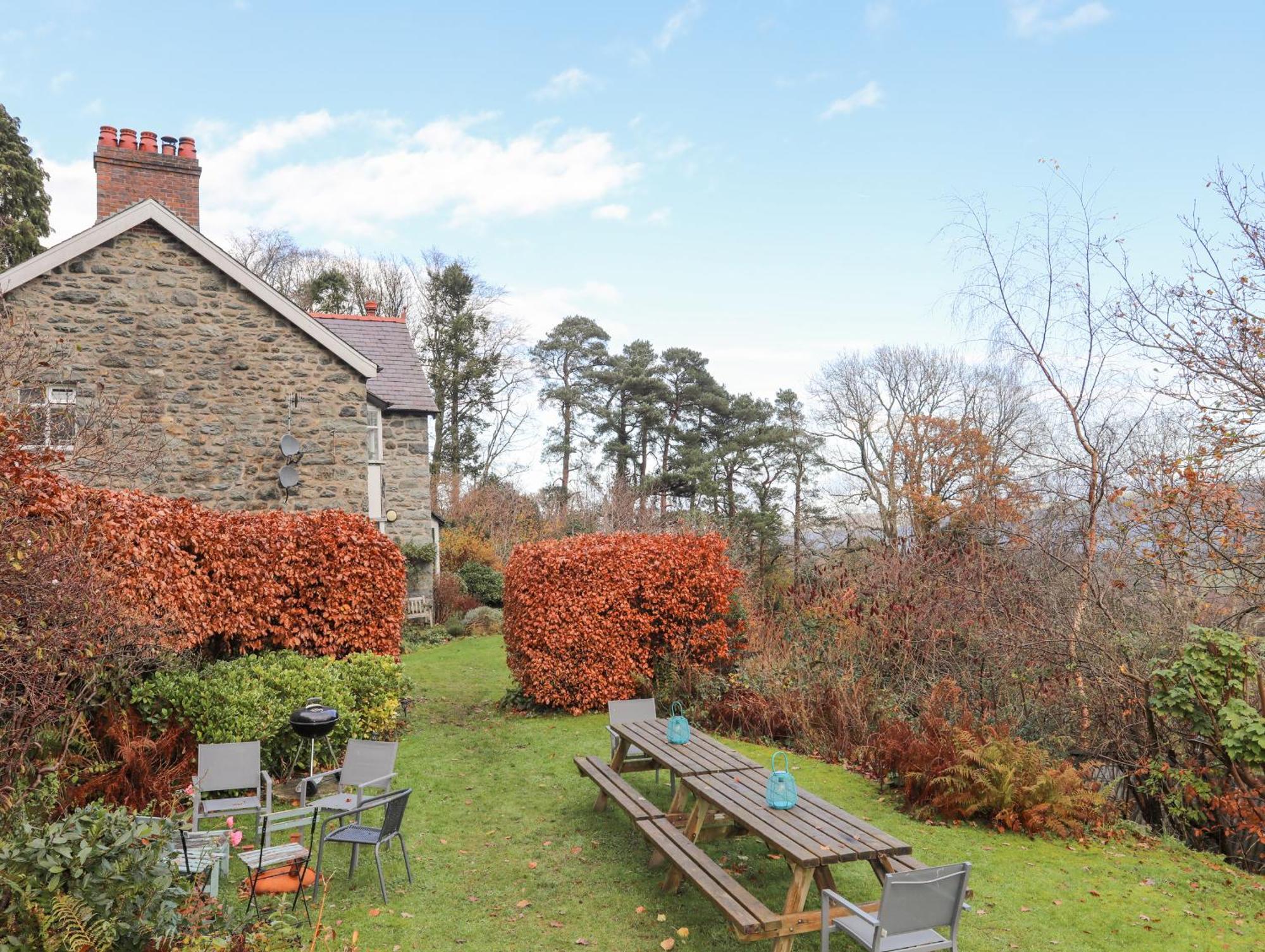 Ty'N Y Cae Villa Llanbedr-y-cennin Eksteriør bilde