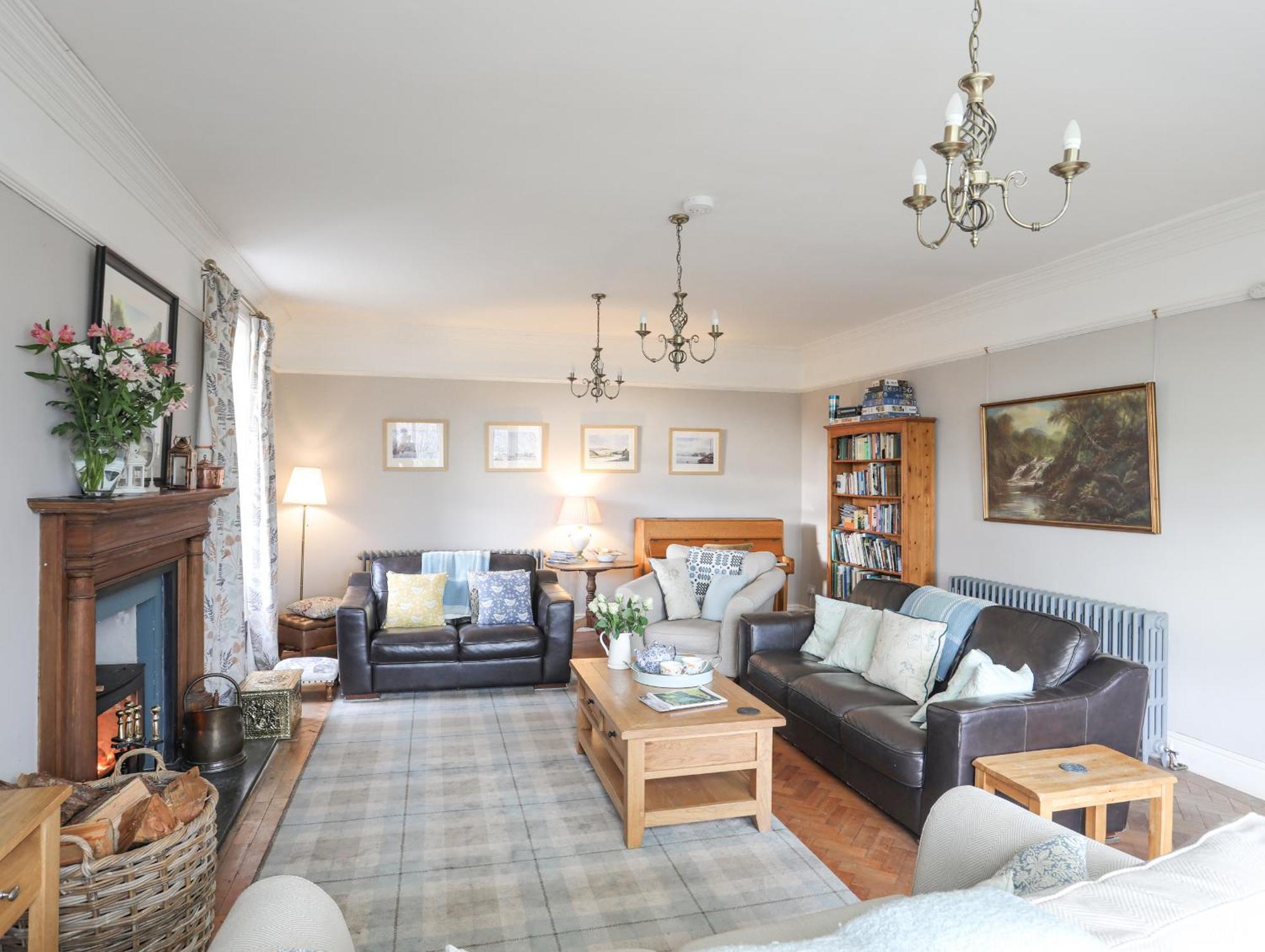 Ty'N Y Cae Villa Llanbedr-y-cennin Eksteriør bilde